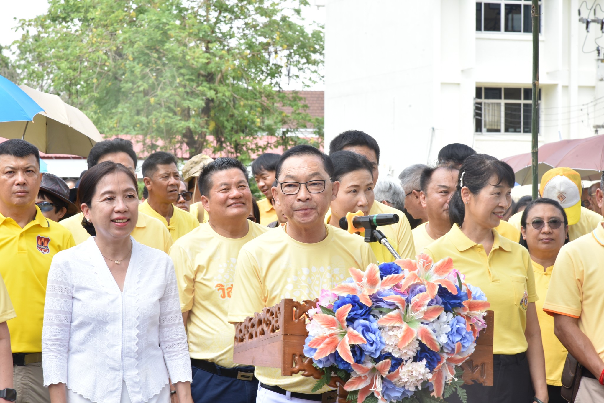 ร่วมเดินขบวนธรรมยาตราวิสาขบูชา  เนื่องในโอกาสมหามงคลสมัยเฉลิมพระชนมพรรษาครบ 6​ รอบ​ 72 พรรษา​  มหาราช​  ในโครงการ​ธรรมยาตราวิสาขบูชา